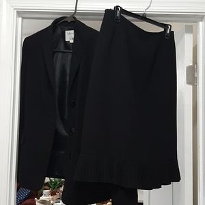 2 piece Black Suit by Collections for Le Suit